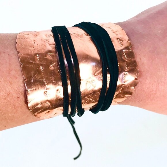 Brutalist Huge Concho Repousse Ketoh Arm Band Cuff Solid Copper Bracelet Leather - Picture 1 of 7